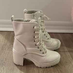 Lulu’s White Lace-Up Chunky Heel Combat Boots - Women's S 7.5